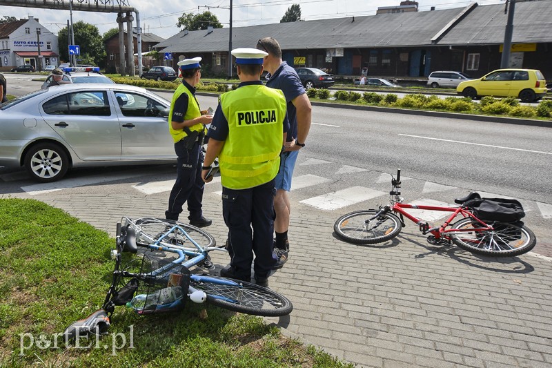 Potrącenie rowerzystki na al. Grunwaldzkiej zdjęcie nr 181399