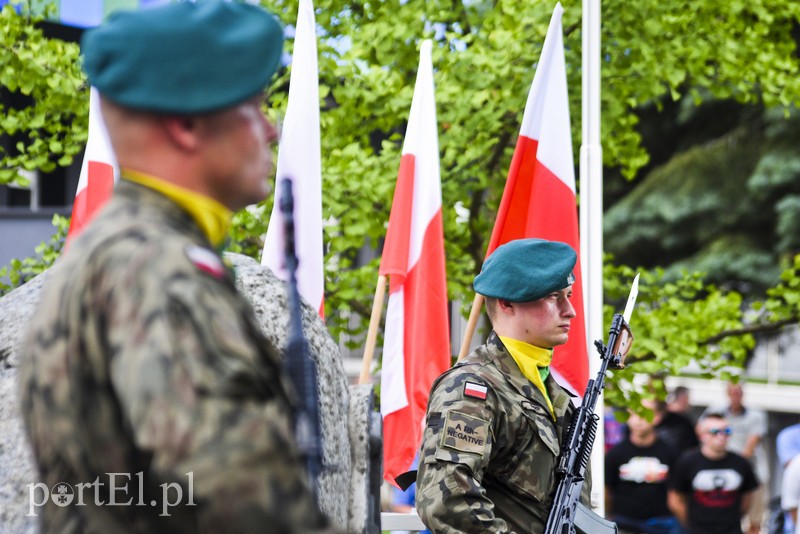 Gloria victis - chwała zwyciężonym zdjęcie nr 181683