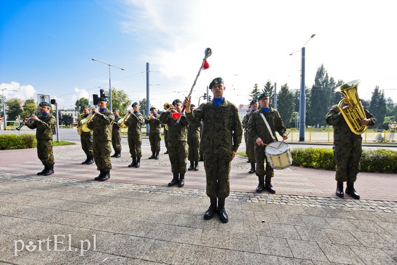 Gloria victis - chwała zwyciężonym zdjęcie nr 181675