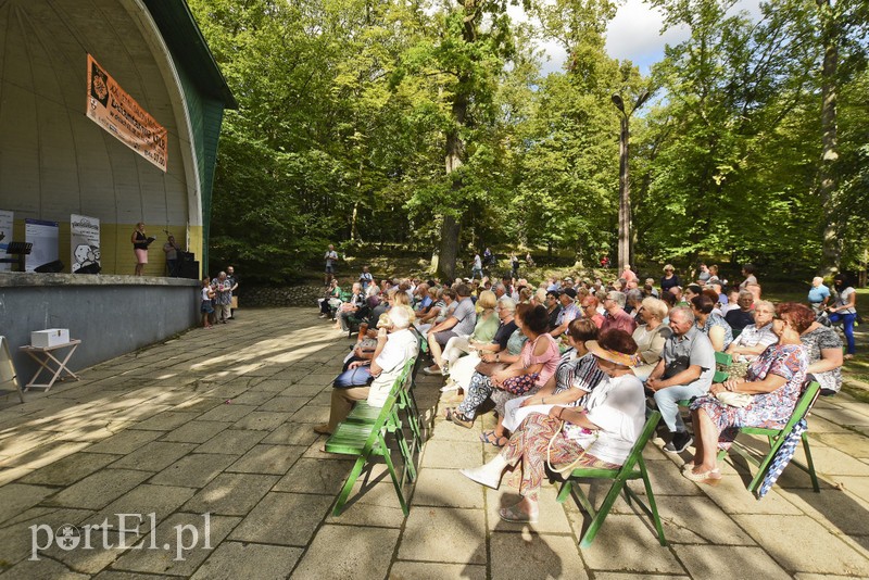 "Z wiatrem..." o Krzysztofie Kamilu Baczyńskim zdjęcie nr 181885