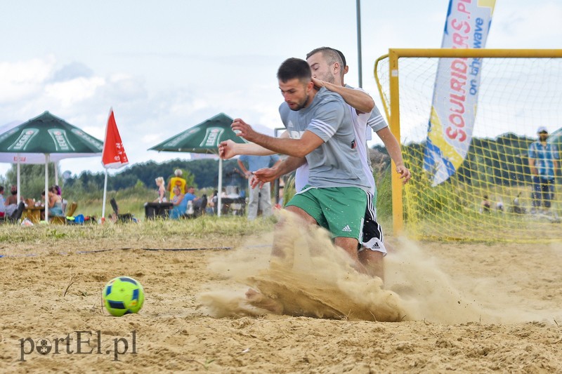 Piłkarskie emocje na plaży w Kadynach zdjęcie nr 181925