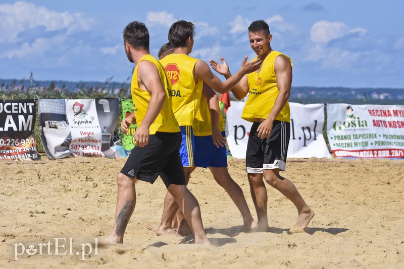 Piłkarskie emocje na plaży w Kadynach zdjęcie nr 181902