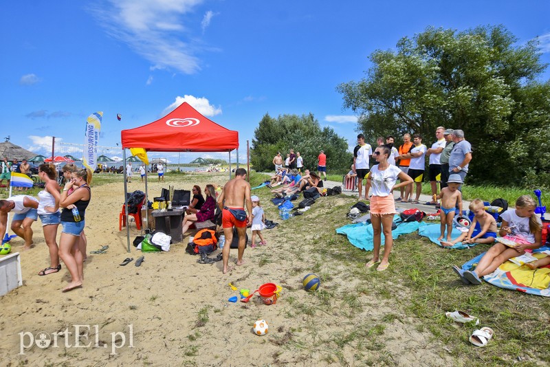 Piłkarskie emocje na plaży w Kadynach zdjęcie nr 181917