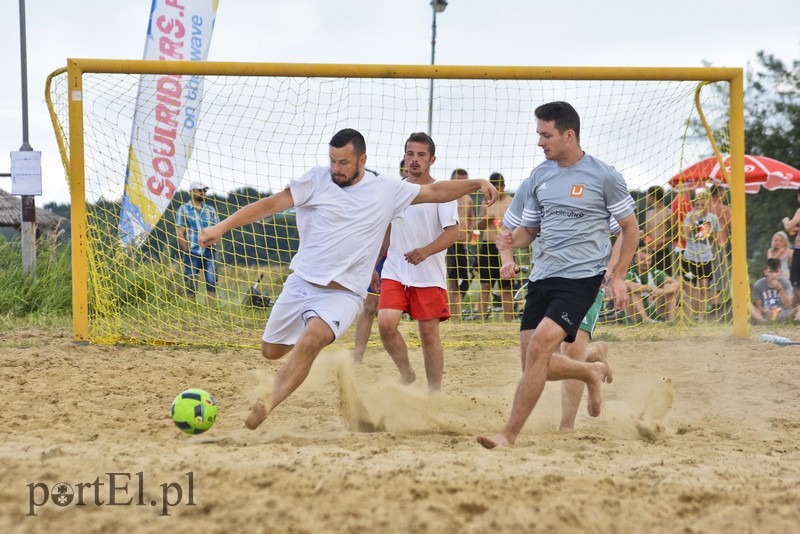 Piłkarskie emocje na plaży w Kadynach zdjęcie nr 181924