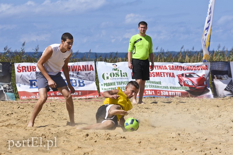 Piłkarskie emocje na plaży w Kadynach zdjęcie nr 181905