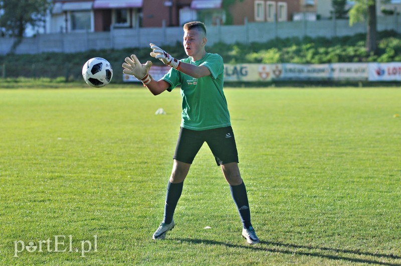 Pomarańczowo-czarni rozpoczynają sezon zdjęcie nr 181982