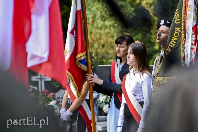 Pamiętamy o bohaterach zdjęcie nr 183398