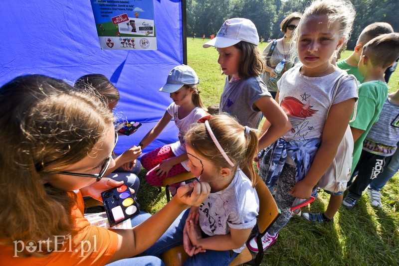 Wakacje pożegnali festynem zdjęcie nr 183918