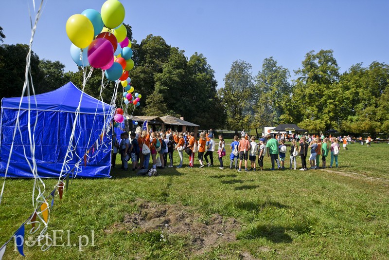 Wakacje pożegnali festynem zdjęcie nr 183919