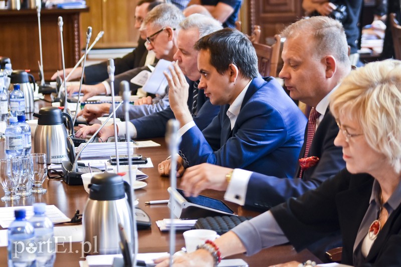 Dzisiaj sesja Rady Miejskiej. Oglądaj na żywo! zdjęcie nr 184397