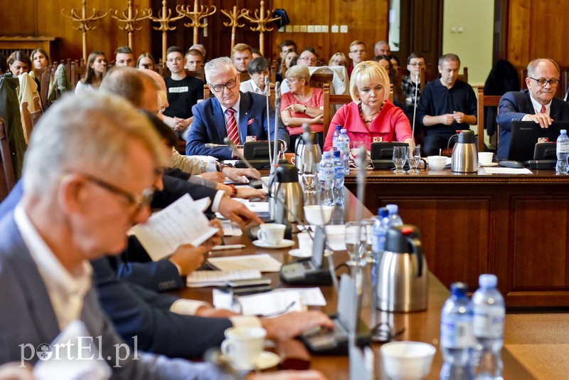 Dzisiaj sesja Rady Miejskiej. Oglądaj na żywo! zdjęcie nr 184394