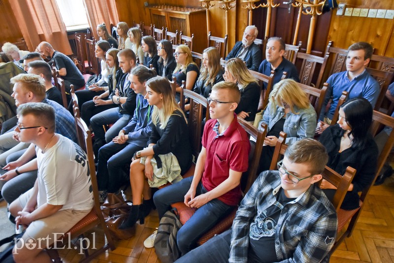 Dzisiaj sesja Rady Miejskiej. Oglądaj na żywo! zdjęcie nr 184390