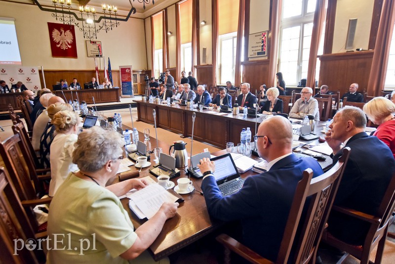 Dzisiaj sesja Rady Miejskiej. Oglądaj na żywo! zdjęcie nr 184396