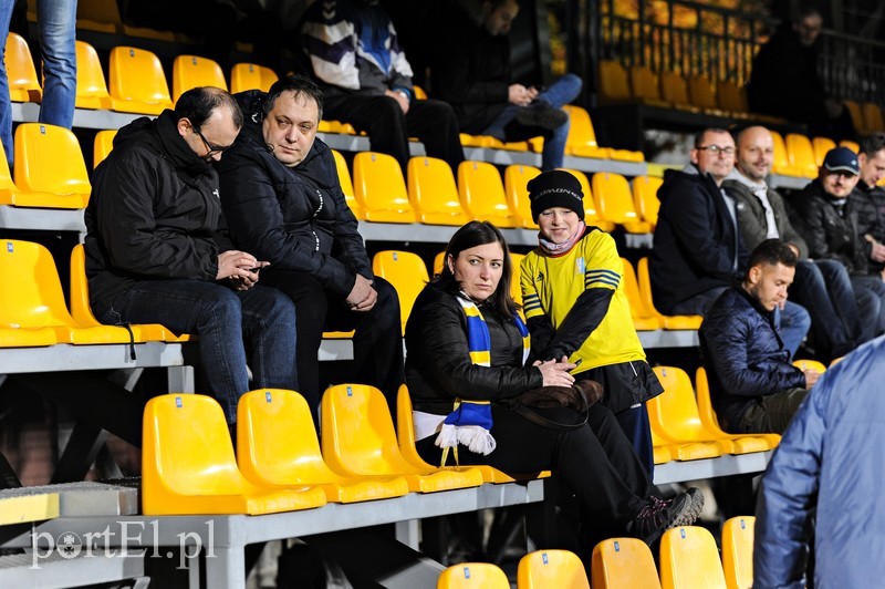 Żółto-biało-niebieski remis zdjęcie nr 187266