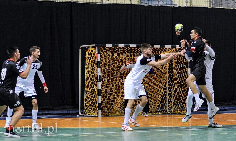 Szósta porażka Meblarzy w lidze zdjęcie nr 190213