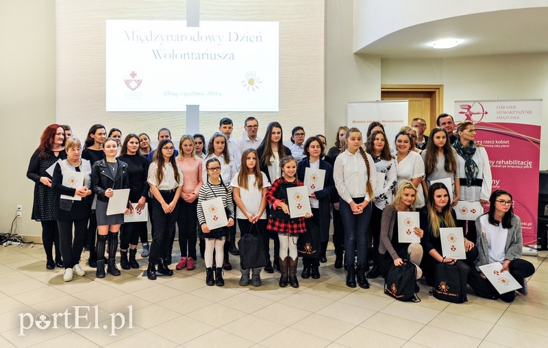 Oni chcą i lubią pomagać zdjęcie nr 190252