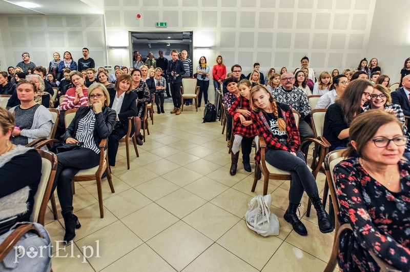 Oni chcą i lubią pomagać zdjęcie nr 190240