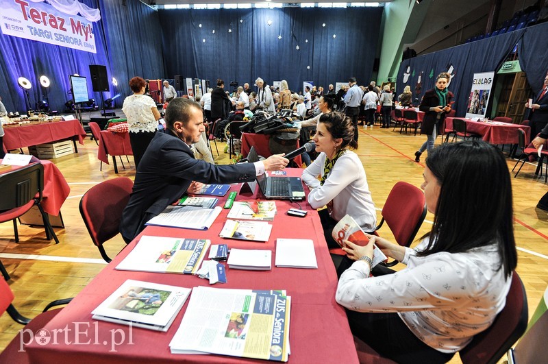 Seniorzy przygotowują się do świąt zdjęcie nr 190488