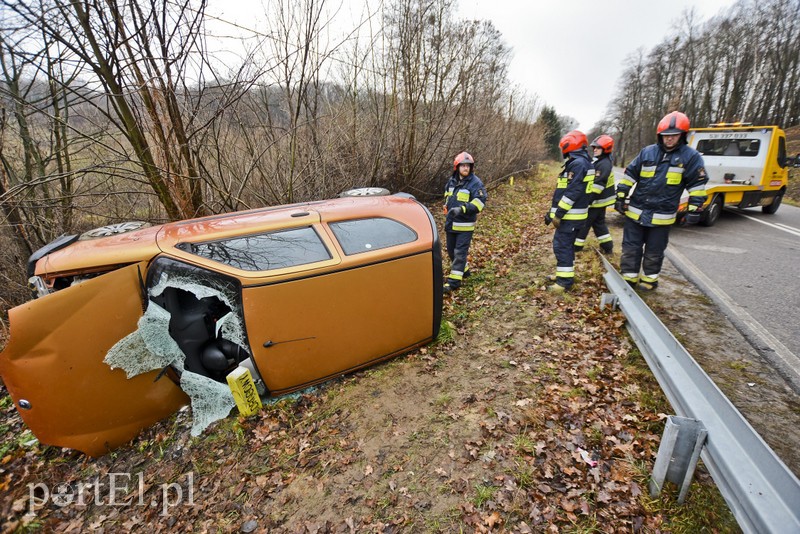 Fiat na boku, kierowca zasłabł zdjęcie nr 190521