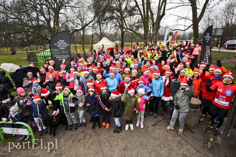 Biegacze okazali się bardzo hojni zdjęcie nr 190764