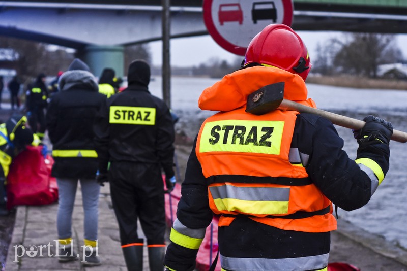 Wody przybywa, uwaga na wiatr zdjęcie nr 192067