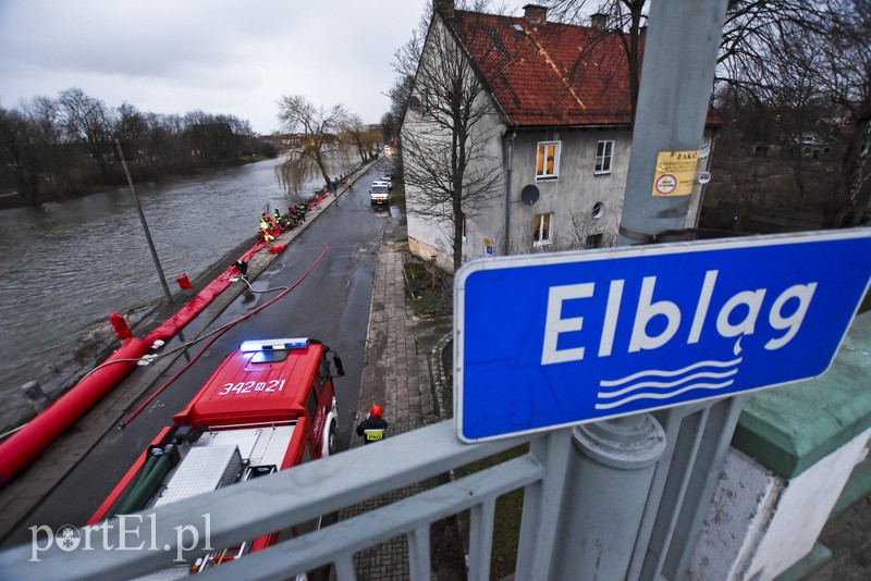 Wody przybywa, uwaga na wiatr zdjęcie nr 192078