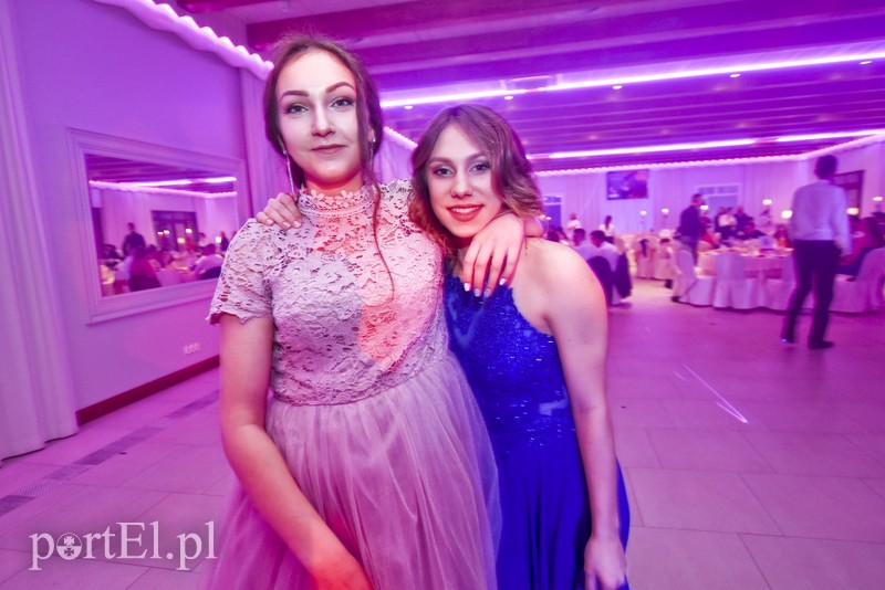 IV LO: Studniówka ze sportowym akcentem zdjęcie nr 192643