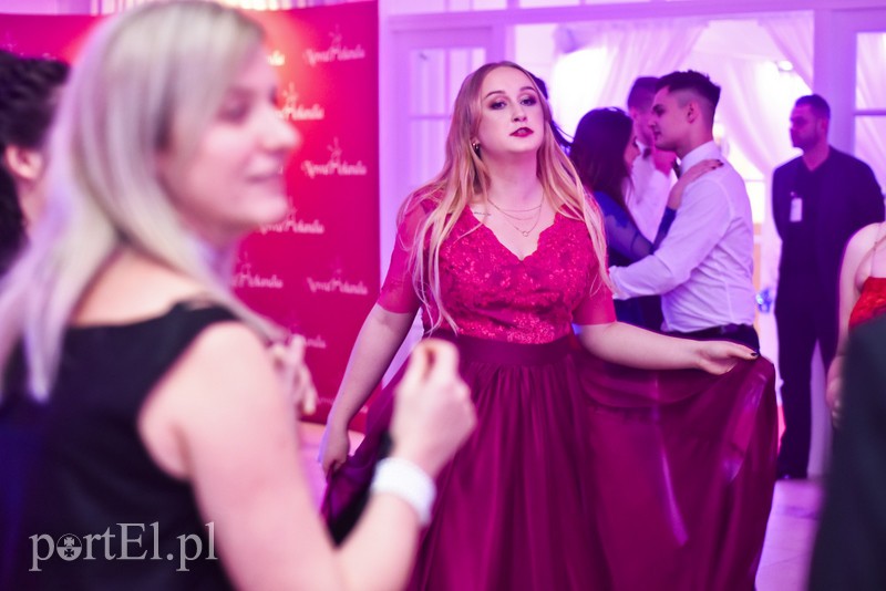 IV LO: Studniówka ze sportowym akcentem zdjęcie nr 192630