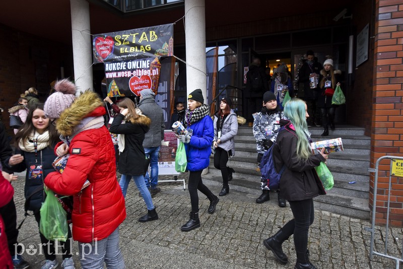 Orkiestra zaczęła grać zdjęcie nr 193025