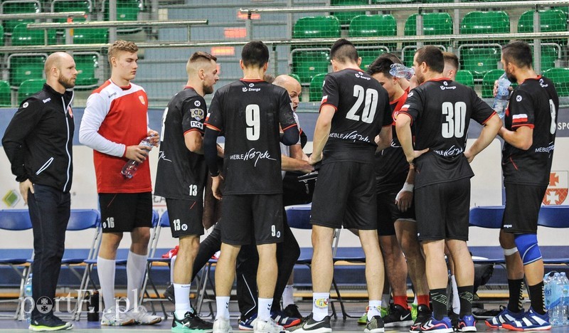 Meblarze przegrali z olsztynianami zdjęcie nr 193676