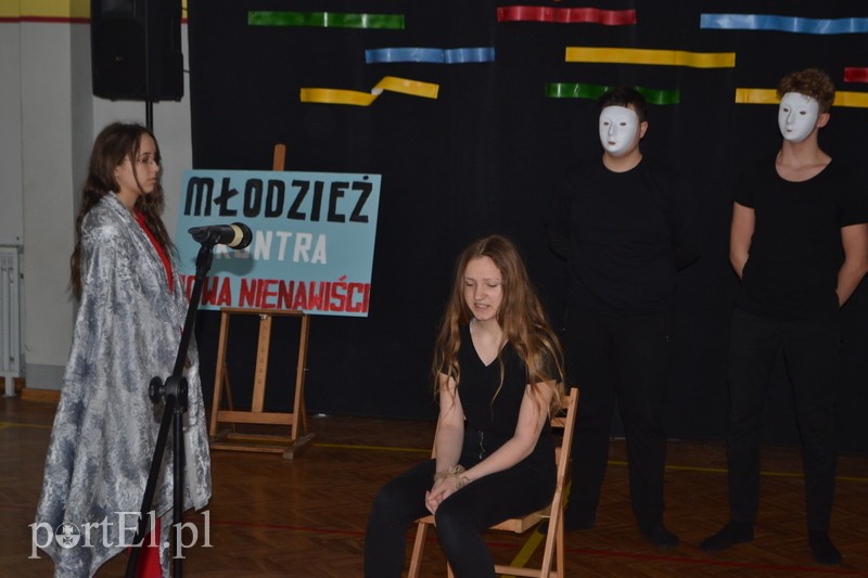 Młodzież walczy z hejtem zdjęcie nr 197283