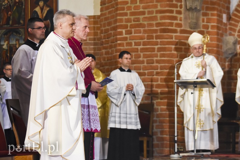 Pierwsze takie święcenia od wieków zdjęcie nr 198119