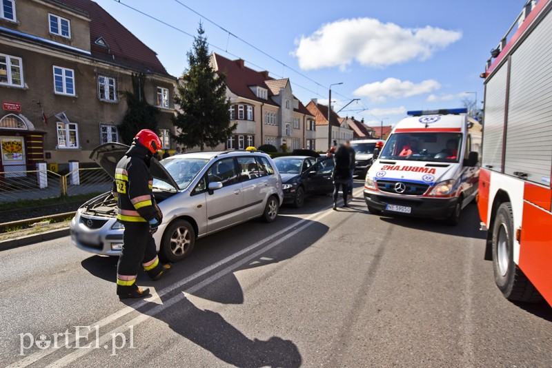Elbląg Na Bema zderzyły się cztery auta