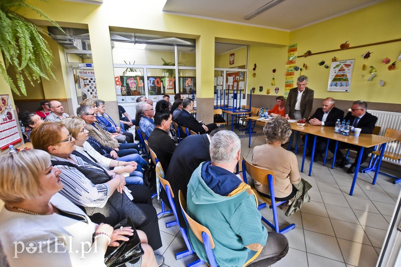 Pierwszy krok do rozwiązania gronowskich problemów? zdjęcie nr 199714