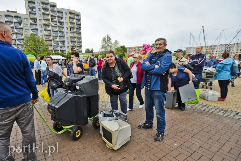 Zamieniali plastik na rośliny zdjęcie nr 200980