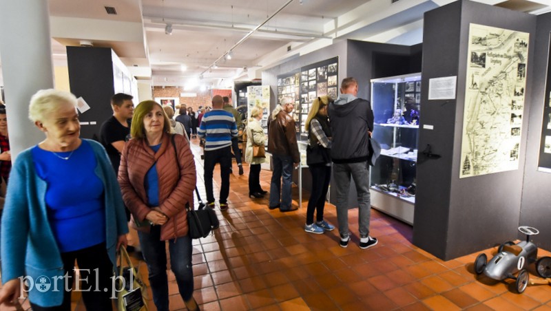 Wieczorne gry, pokazy i wystawy zdjęcie nr 201082