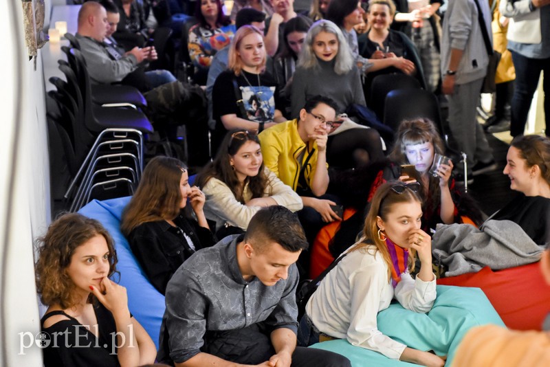 Wieczorne gry, pokazy i wystawy zdjęcie nr 201111