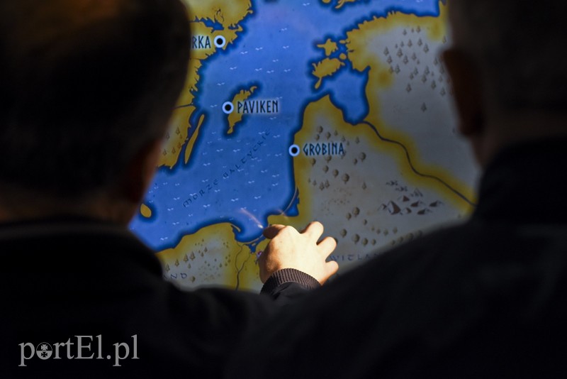 Wieczorne gry, pokazy i wystawy zdjęcie nr 201078