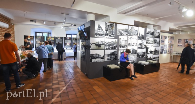 Wieczorne gry, pokazy i wystawy zdjęcie nr 201061