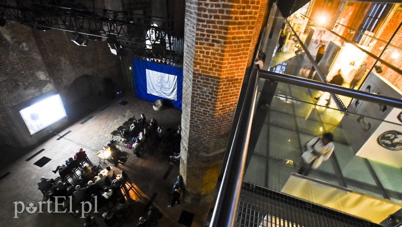 Wieczorne gry, pokazy i wystawy zdjęcie nr 201114