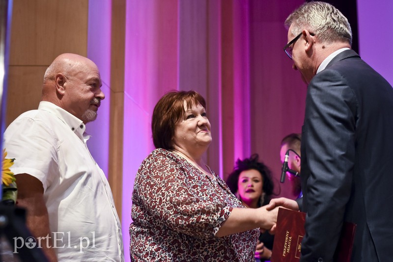 Tangiem podziękowali za wychowawczy trud zdjęcie nr 201419