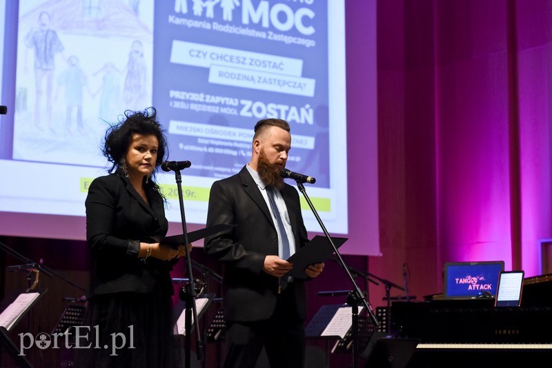 Tangiem podziękowali za wychowawczy trud zdjęcie nr 201413