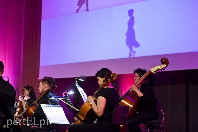 Tangiem podziękowali za wychowawczy trud zdjęcie nr 201431