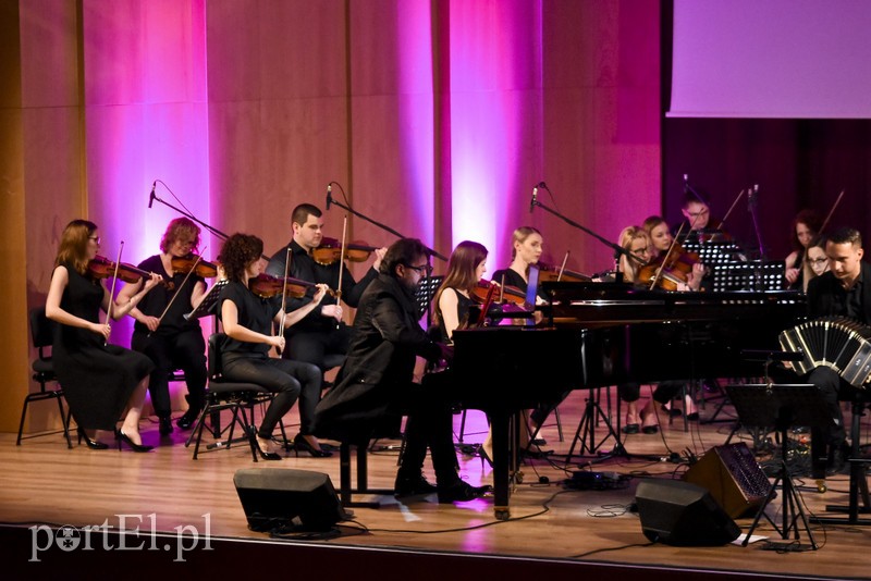 Tangiem podziękowali za wychowawczy trud zdjęcie nr 201435