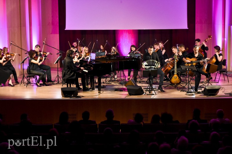 Tangiem podziękowali za wychowawczy trud zdjęcie nr 201437