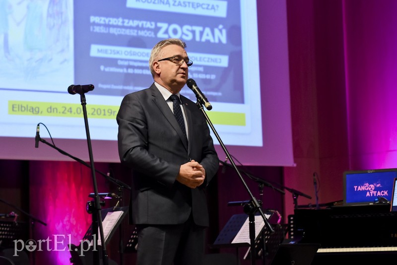 Tangiem podziękowali za wychowawczy trud zdjęcie nr 201417