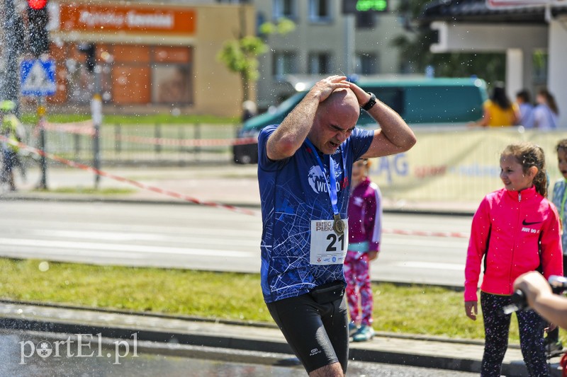 Elblążanin drugi w Biegu Piekarczyka zdjęcie nr 202303