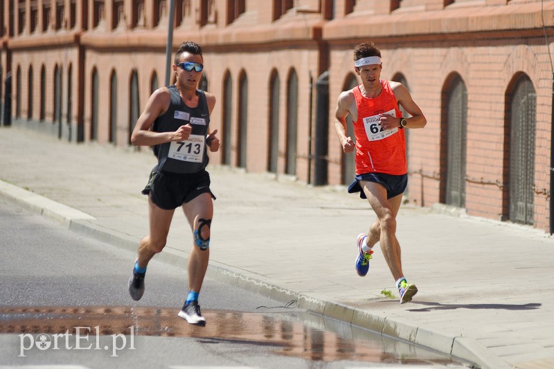 Elblążanin drugi w Biegu Piekarczyka zdjęcie nr 202195