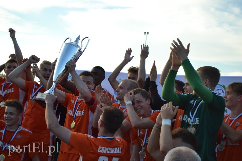 Concordia z pucharem zdjęcie nr 202527