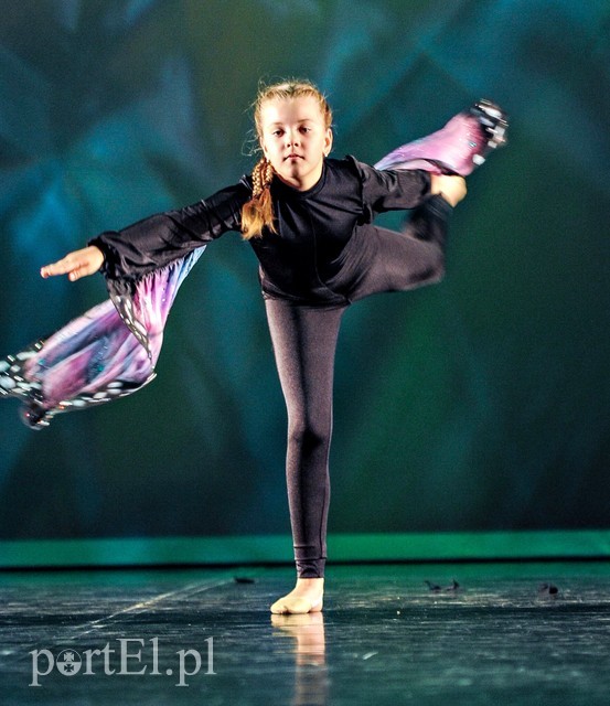 Oni po prostu bawią się tańcem zdjęcie nr 203535